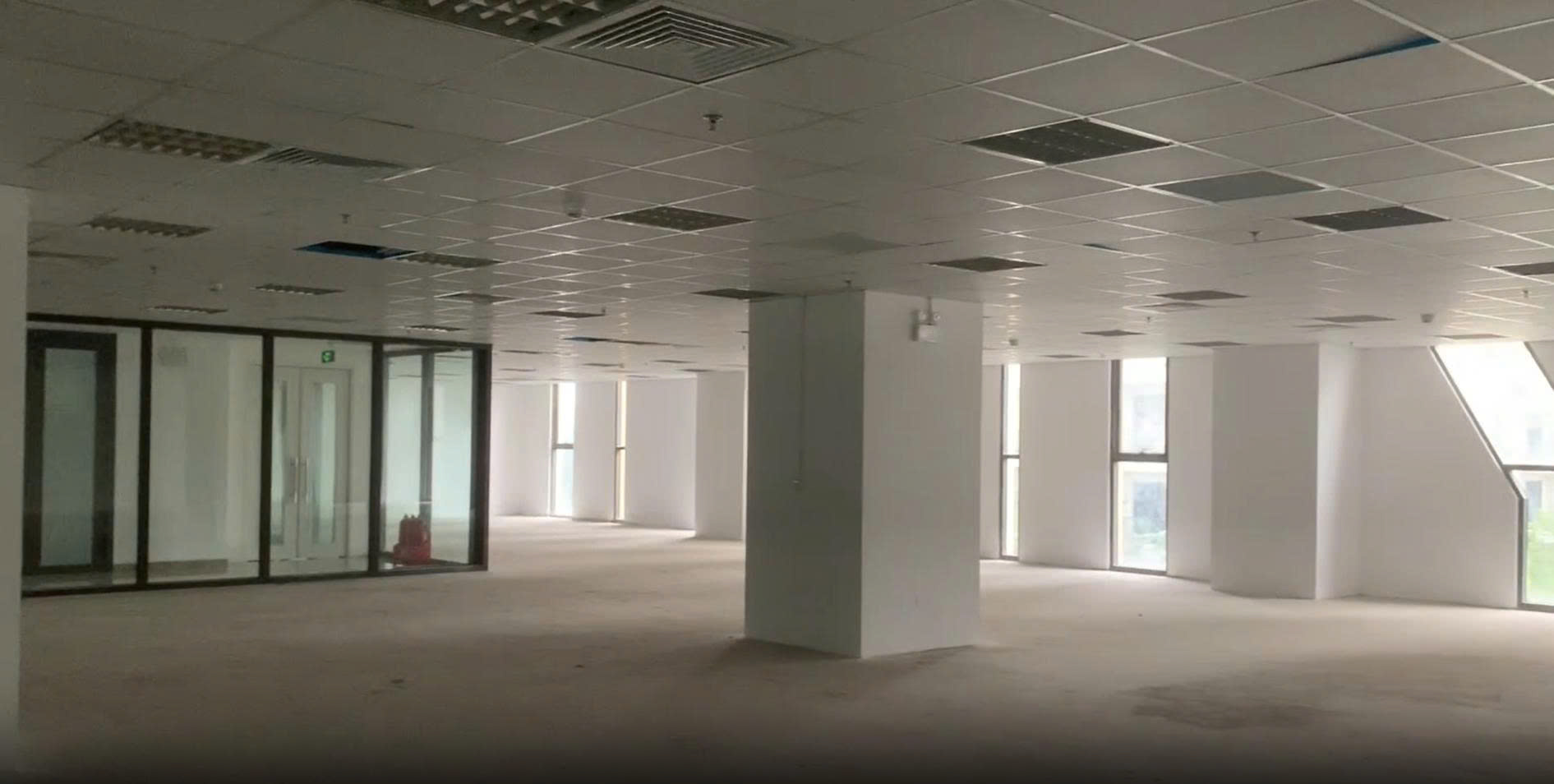 🏢CHO THUÊ VĂN PHÒNG 100m² – HƠN 800m² - 6TH ELEMENT🏢