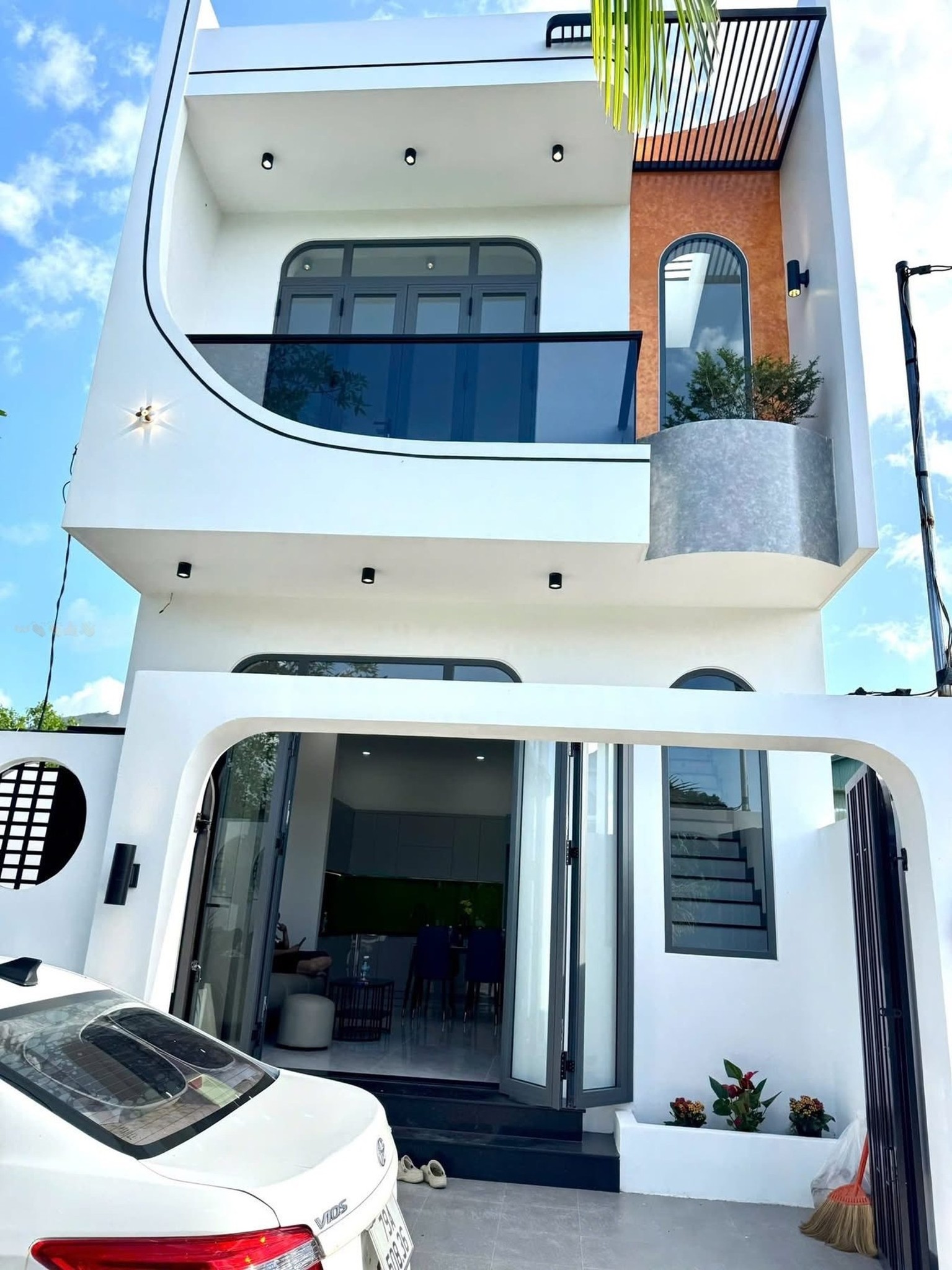 Hàng ngộp chủ rao bán giảm sâu 150tr thương lượng thêm