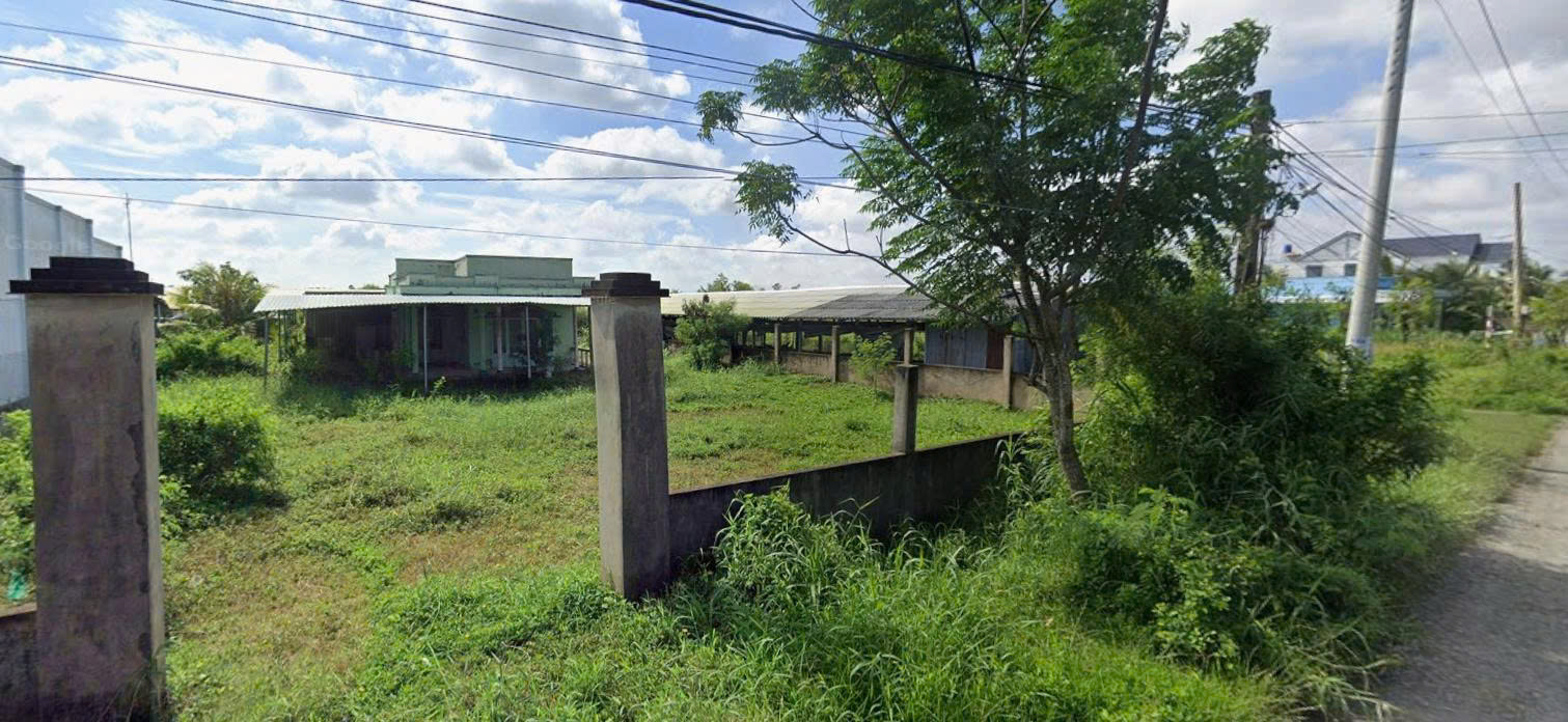 bán gấp nền đất 150m2 cực thoáng tại Bình Ân