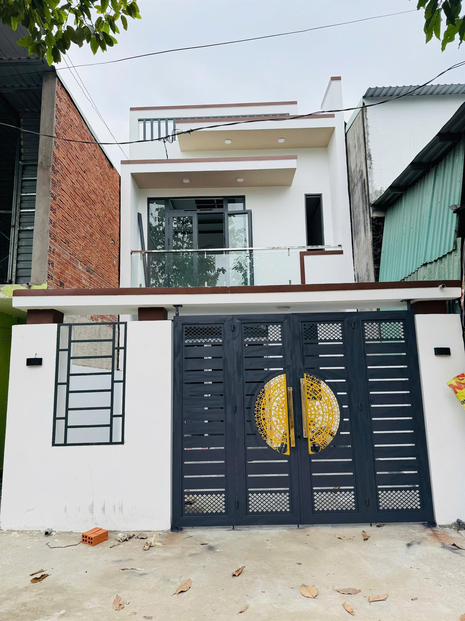 Chủ bán lại căn nhà lầu gần cuối đường Đồng Khởi