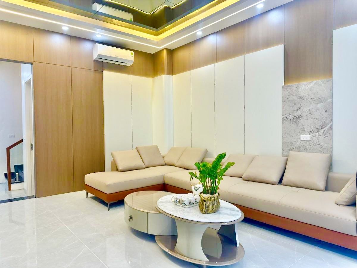 Nhà phân lô Hoàng Đạo Thúy – 10m ra phố – hàng hiếm lõi Trung Hòa Nhân Chính - Nhỉnh 20.tỷ